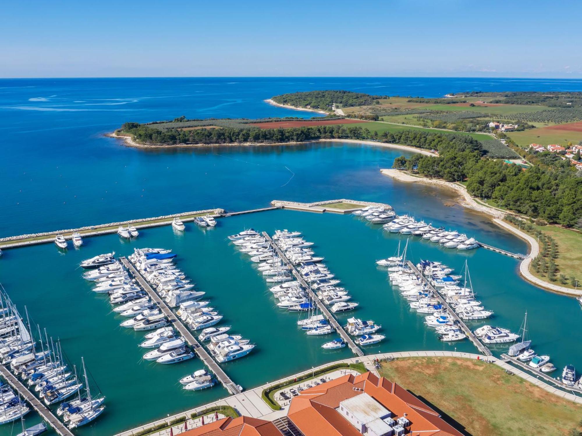 Apartment Marina - Nvg115 By Interhome Novigrad Istria エクステリア 写真