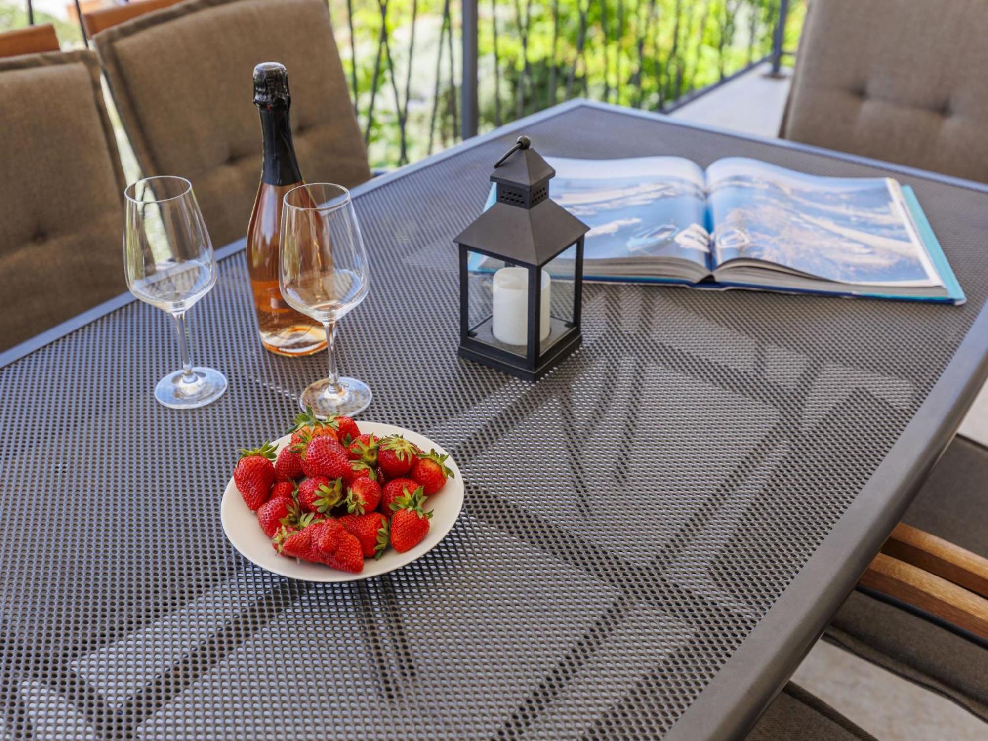 Apartment Marina - Nvg115 By Interhome Novigrad Istria エクステリア 写真
